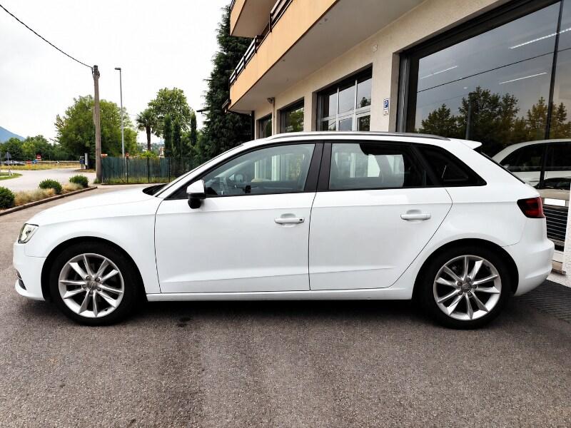AUDI A3 3ª serie A3 SPB 1.6 TDI Ambition