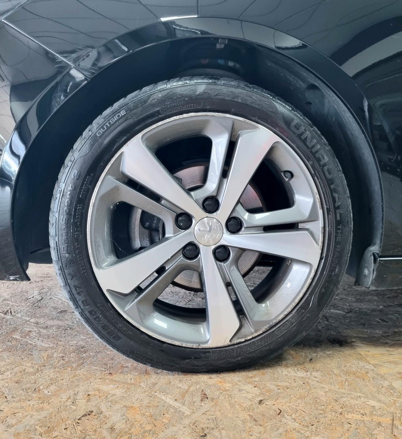 PEUGEOT 308 1.2 BENZINA 130 S&S ALLURE