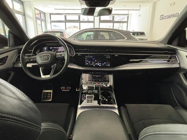 Audi Q8 45 3.0 tdi mhev Quattro Tiptronic S-Line
