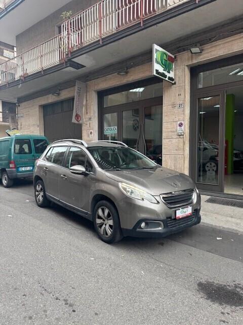 Peugeot 2008 1.6 HDi -Turbo Diesel - 2015