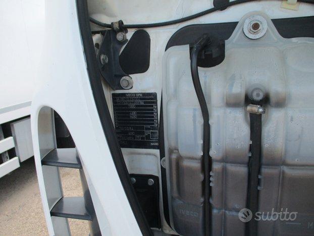 Iveco EUROCARGO 120 EL 18 E5 P.3690 CASSONE DA 5.4