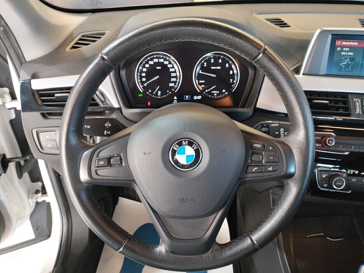 BMW X1 sdrive18i 140cv auto