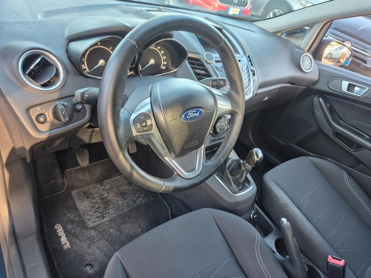 Ford Fiesta 1.5 TDCi 75CV 5 porte Black & White Edition