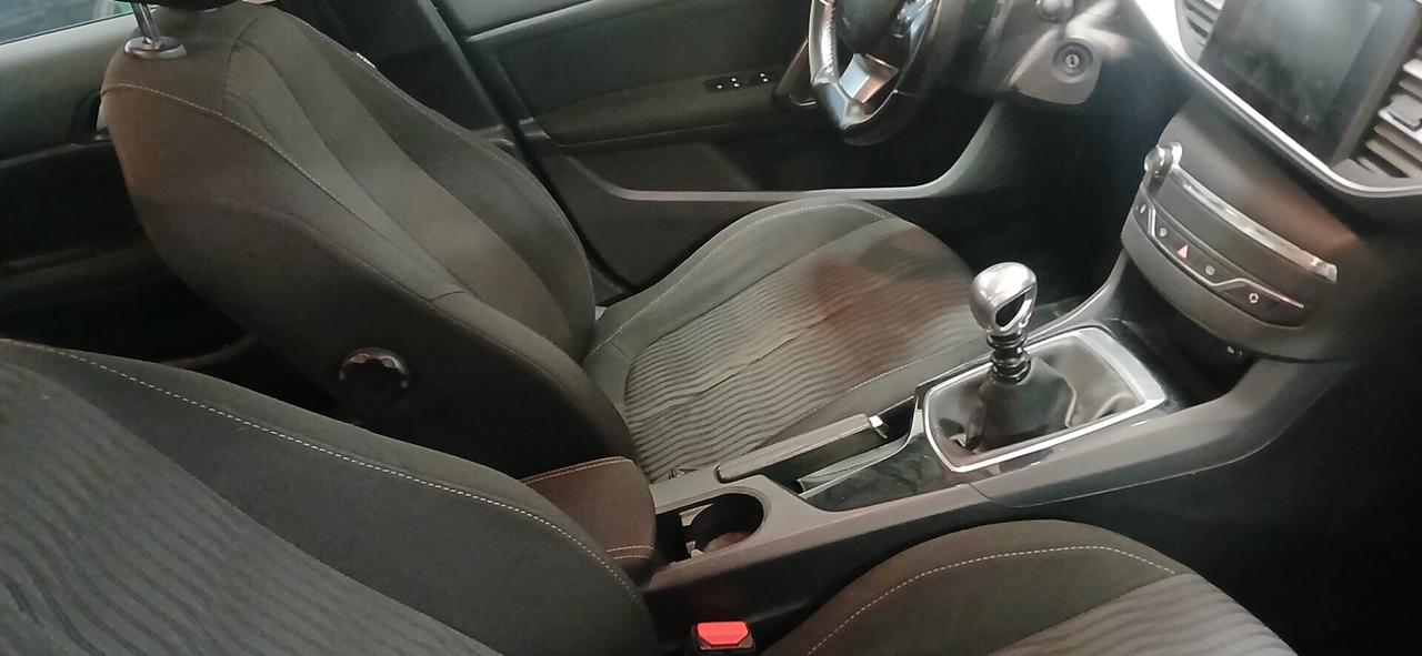 Peugeot 308 1.6 s.w. diesel neopatentati