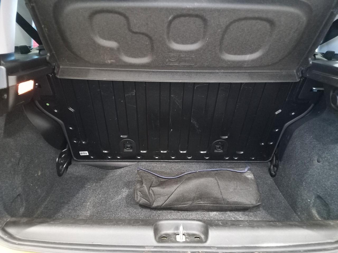 Fiat Panda Cross 4x4 GPL Unico Prop