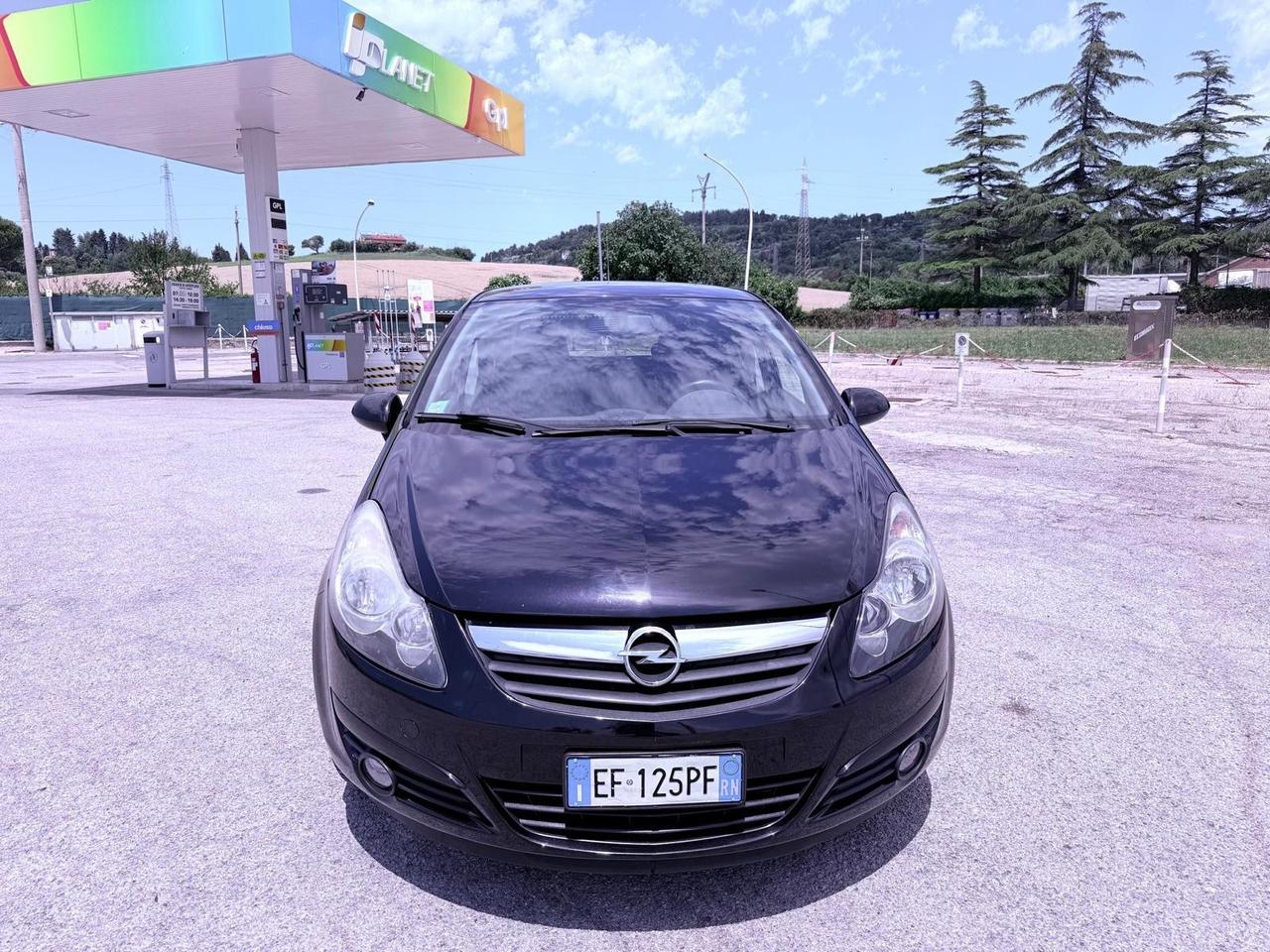 Opel Corsa 1.2 80CV 5 porte GPL-Ok neopatentati