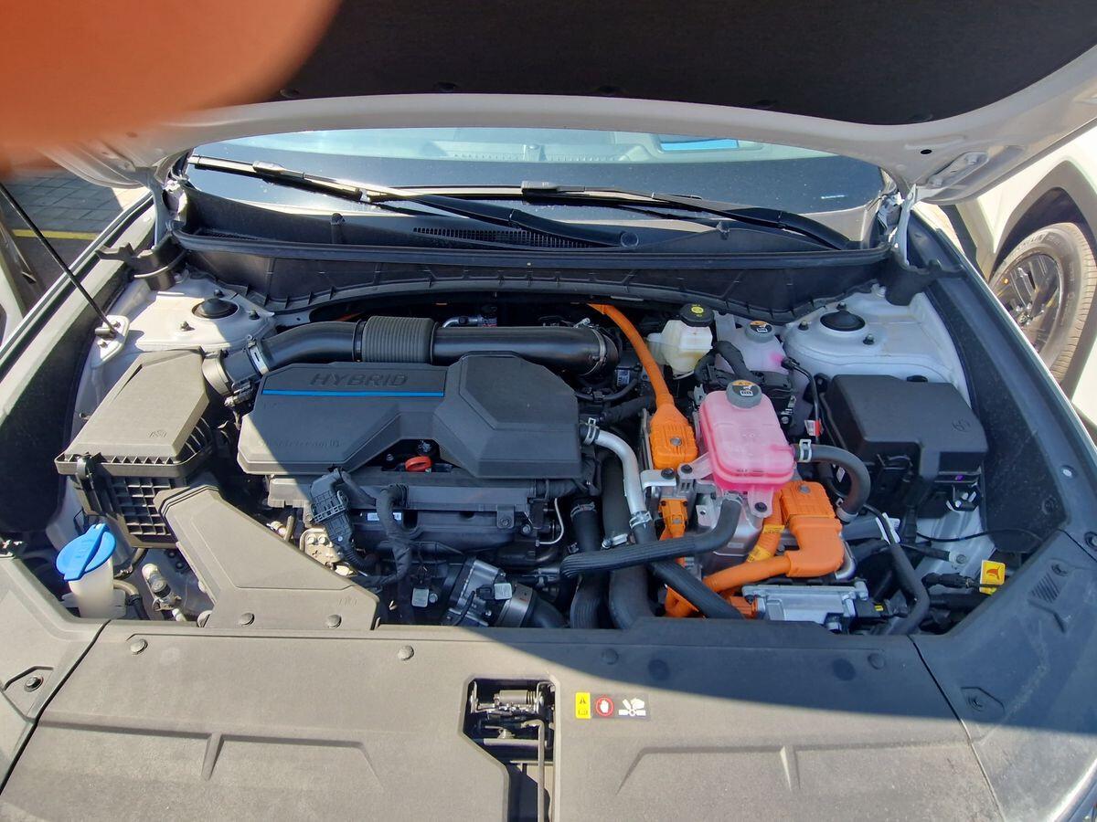 HYUNDAI TUCSON 1.6 CRDI DCT 48V BUSINESS