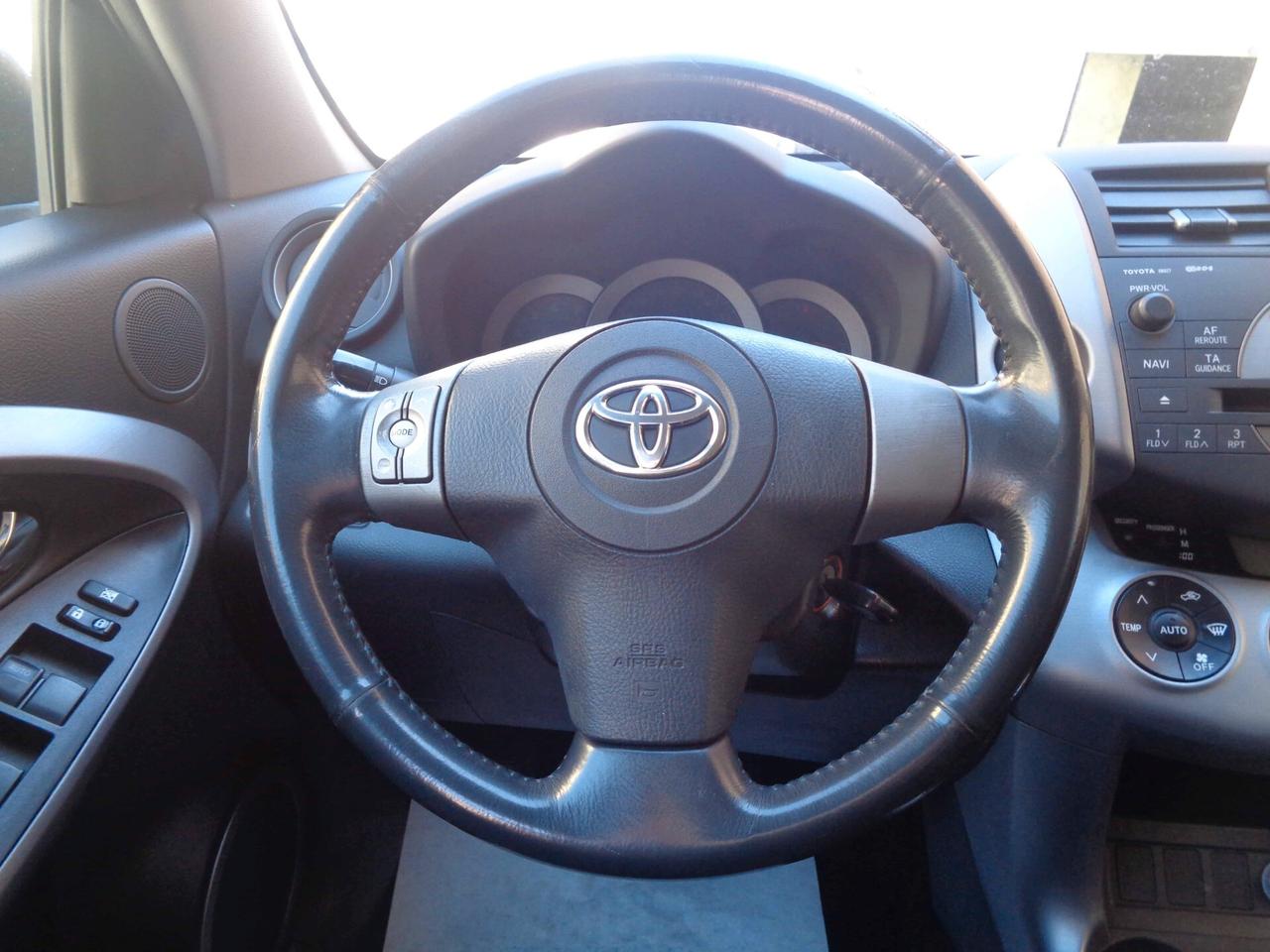 Toyota RAV4 2.2 D-4D 136CV Sol (Finanziabile)