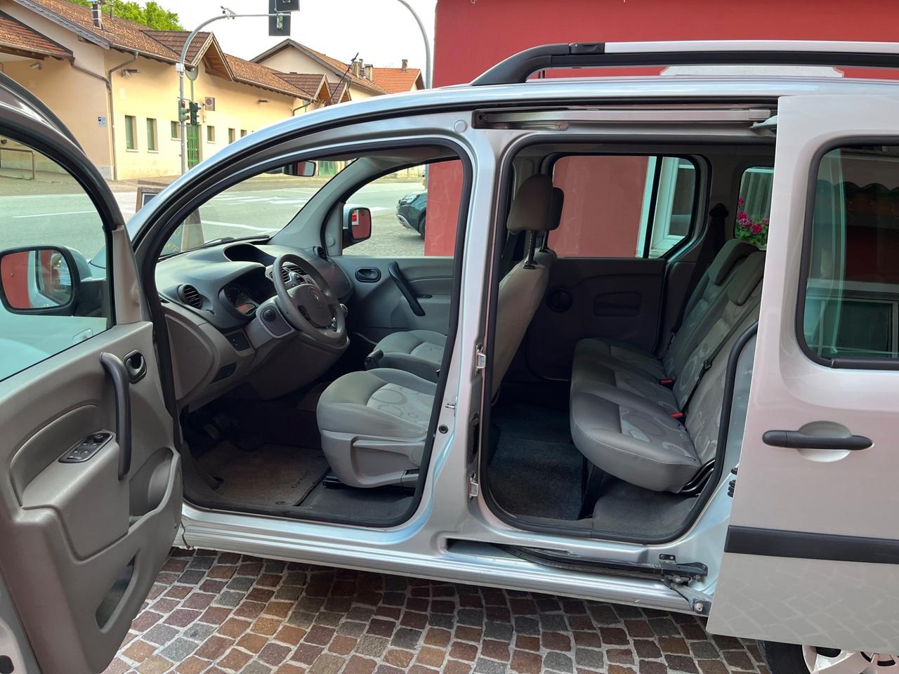 Renault Kangoo 1.5 dCi 85CV 5 porte