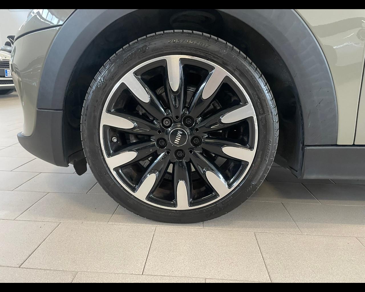 MINI Mini 5 porte (F55) - Mini 1.5 Cooper D Hype 5 porte