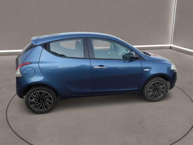LANCIA Ypsilon 3ª serie - 1.0 FireFly 5 porte S&S Hybrid Go