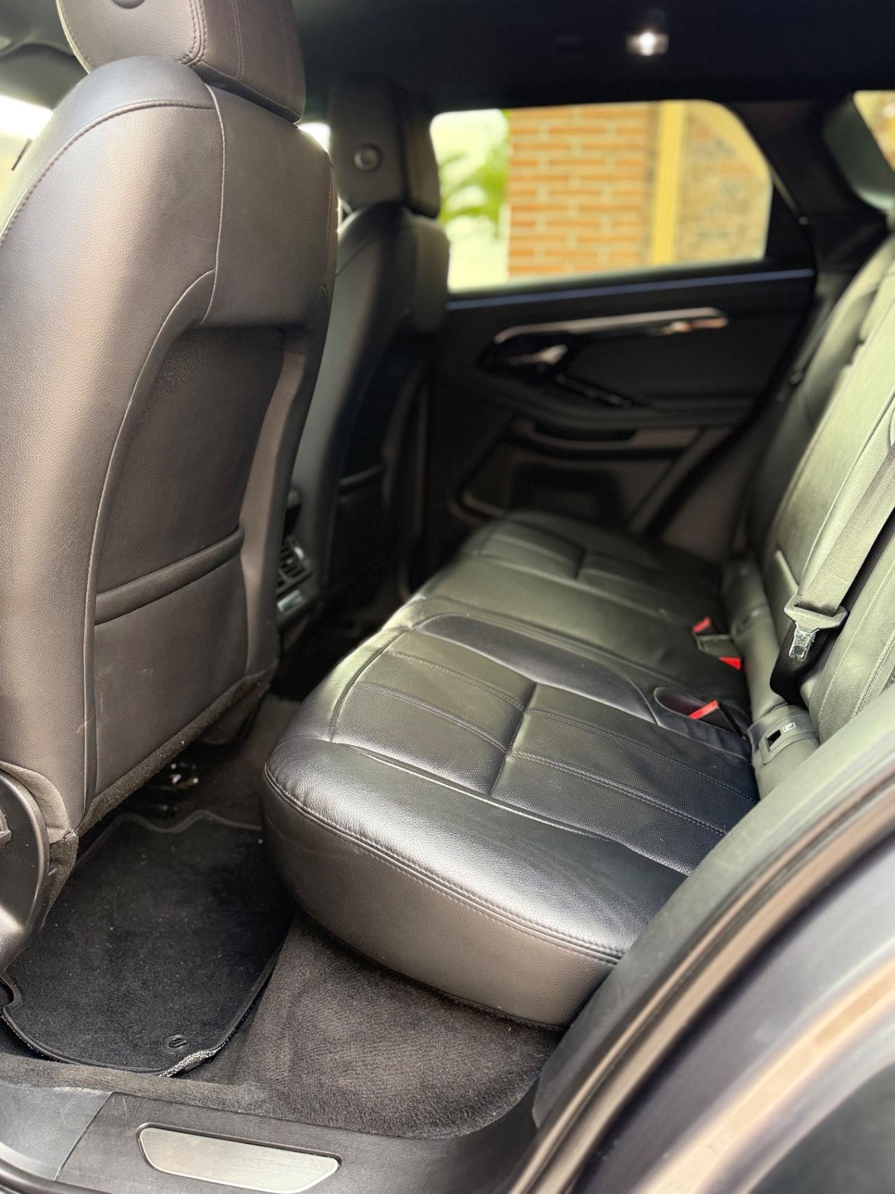 Land Rover Range Evoque 2.0D I4-L.Flw 150 CV R-Dynamic