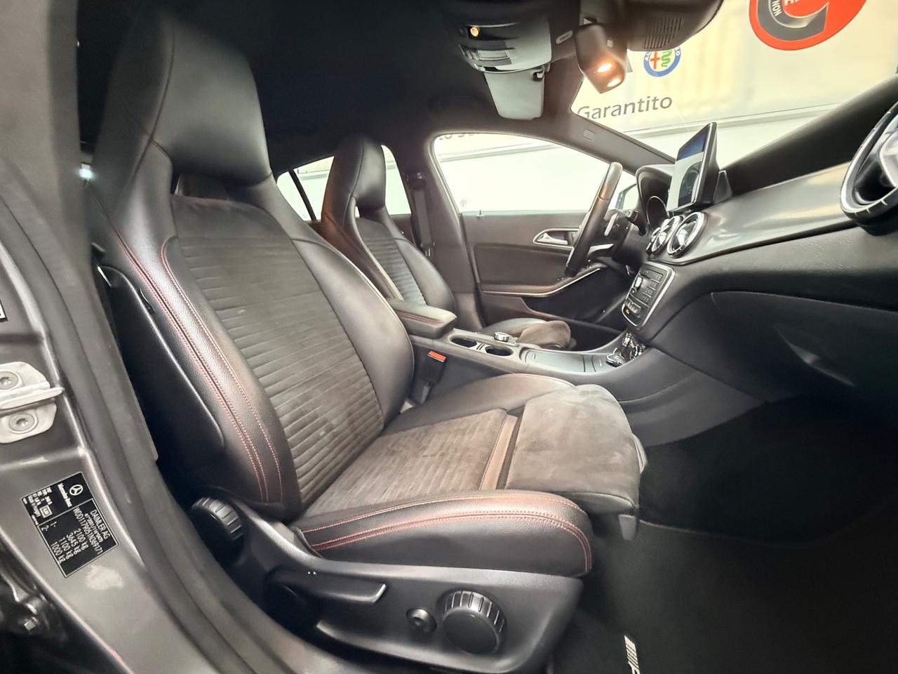 Mercedes-benz CLA 220 d S.W. 4Matic Aut DARK NIGHT Premium 05/2016 EURO 6