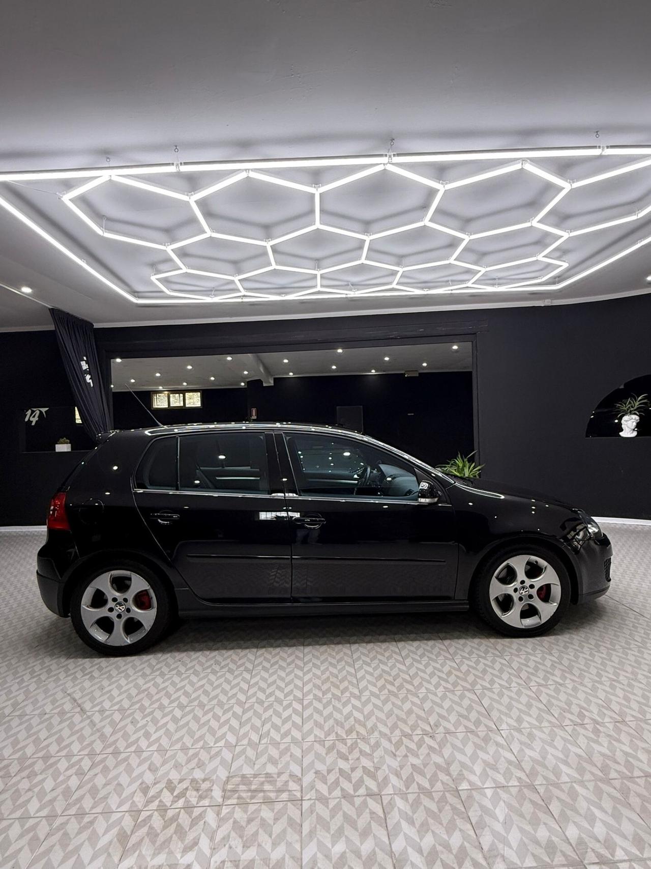 Volkswagen Golf GTI 2.0 16V FSI 5p. Sportline