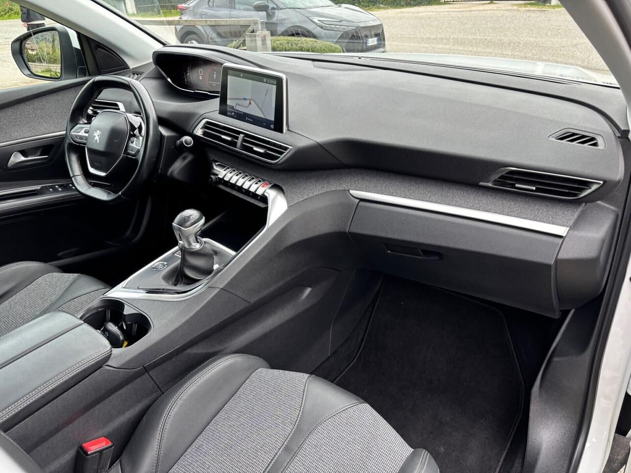 Peugeot 3008 1.5 BlueHDi 130CV S&S Allure-2020