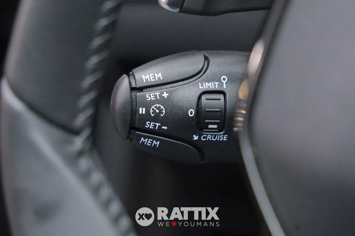 Peugeot 208 1.2 hybrid Allure e-dcs 6