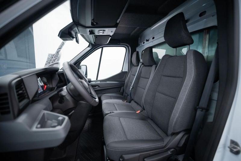 Renault Master PRONTA CONSEGNA !!! NEW MASTER T35 2.0 dCi 130CV CON CENTINA FISSA 4100X2100 H2400 8 PEDANE