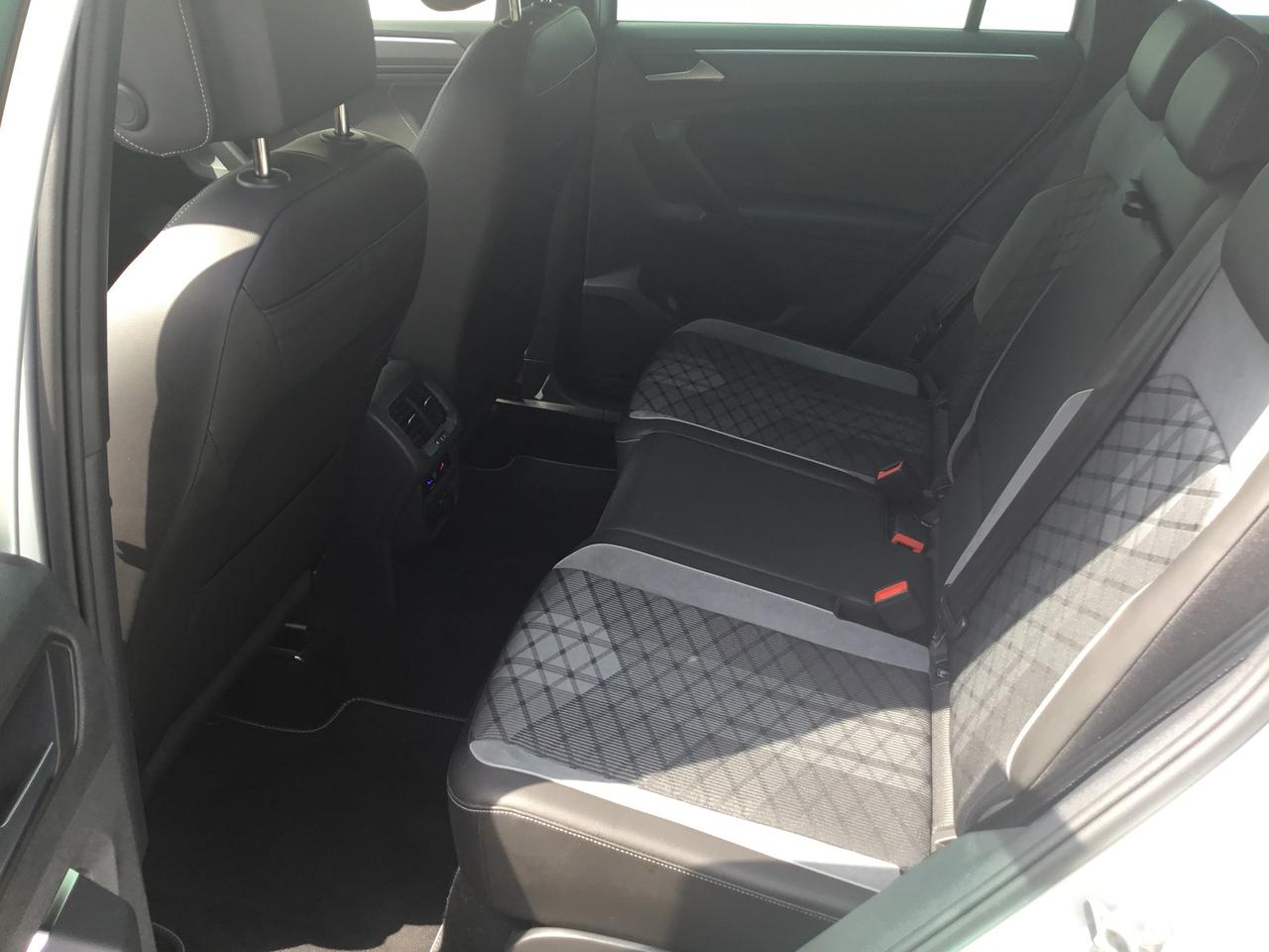 Volkswagen Tiguan 1.5 tsi r-line 150cv dsg
