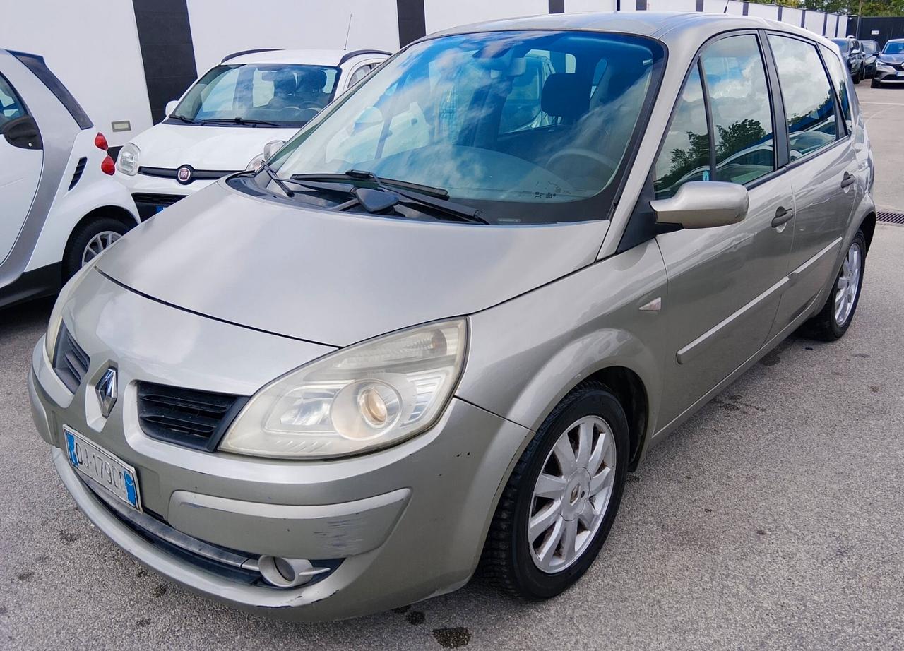 Renault Scenic 1.5 d 6 marce