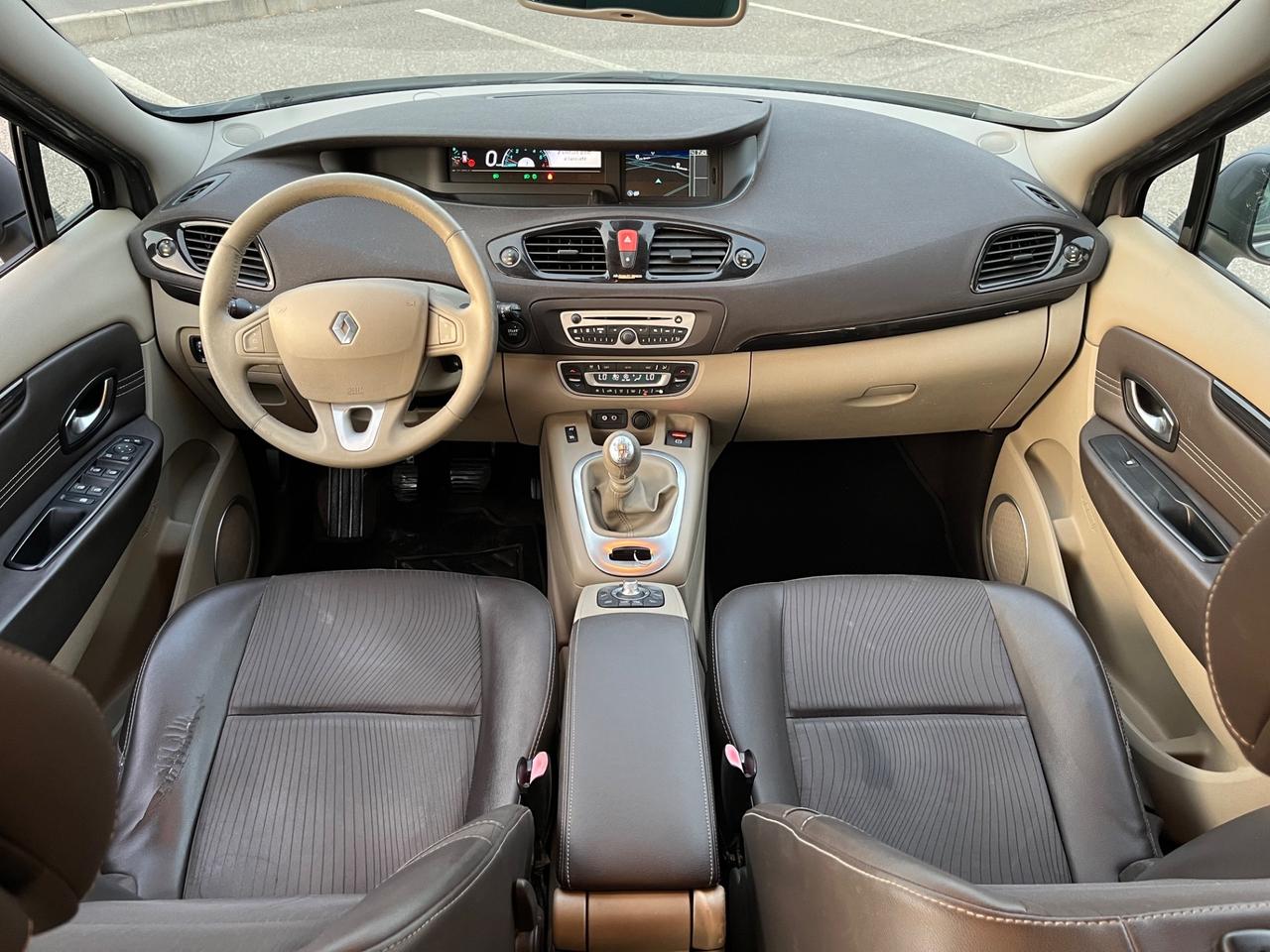 Renault Scénic X-Mod 1.9 dCi 130CV