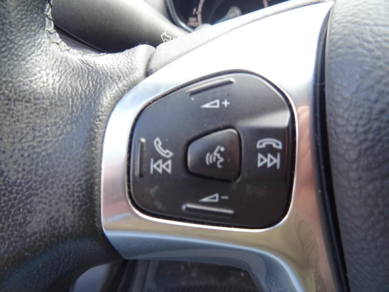 Ford Fiesta 1.4 5p. Bz.- GPL Titanium