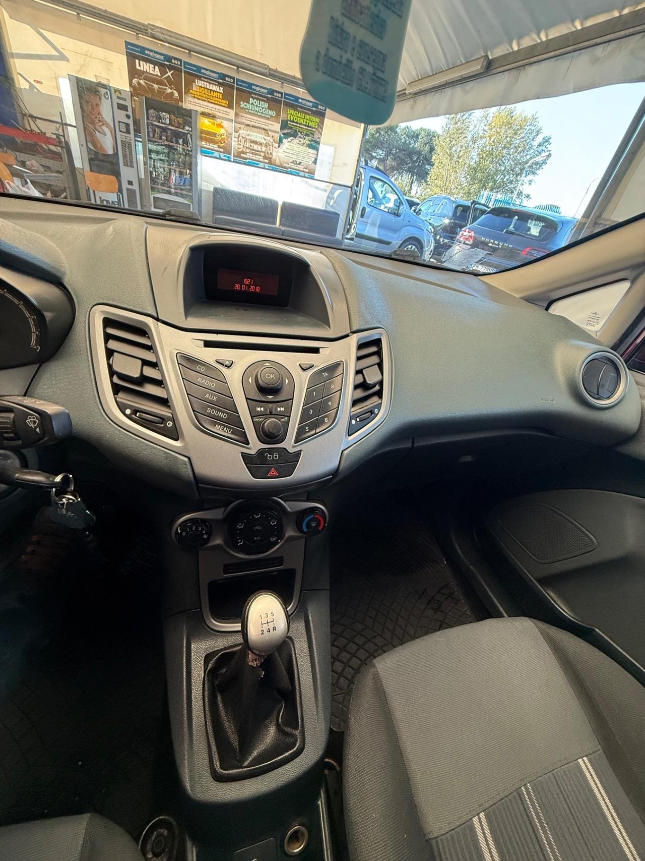 Ford Fiesta Fiesta+ 1.2 82CV 5 porte