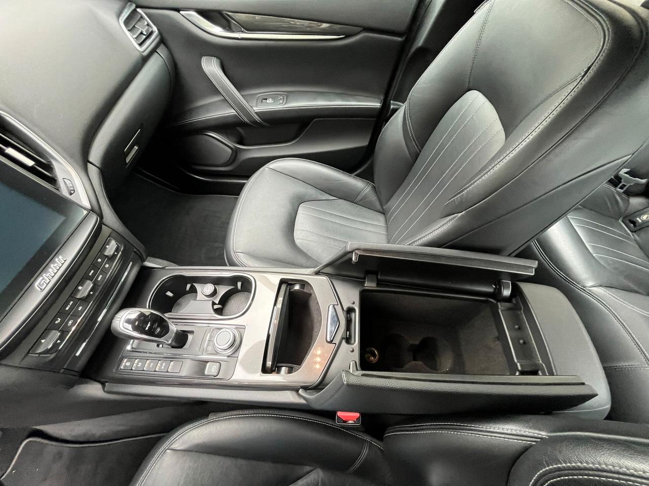 Maserati Ghibli V6 Diesel 275 CV Nerissimo Edition