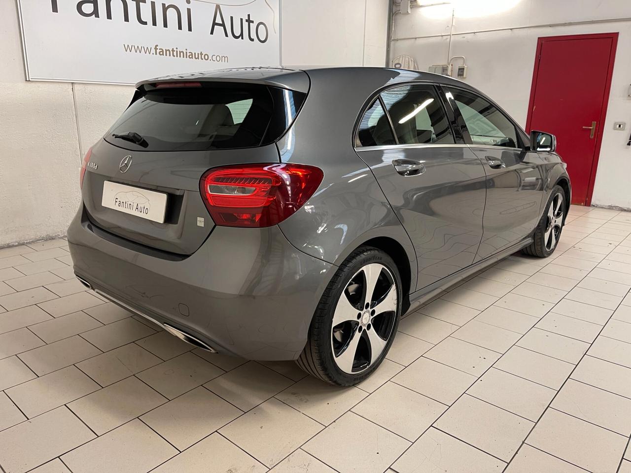 Mercedes-Benz A 180 d Sport c.auto-Ok Neopatentati-LEGGI SOTTO