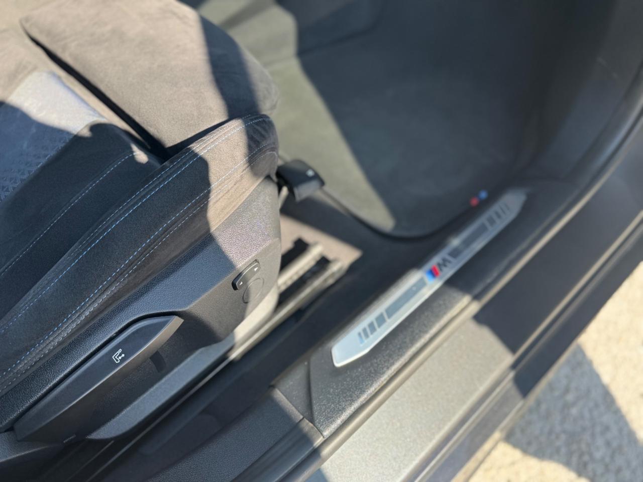 Bmw 118 118d 5p. Msport