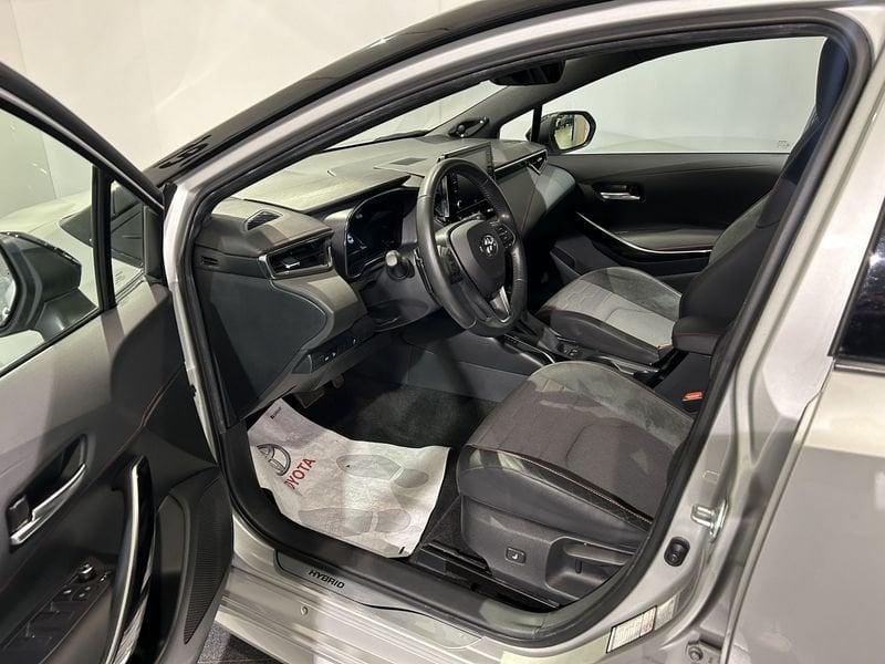 Toyota Corolla 2.0 Hybrid Lounge AREA C FREE