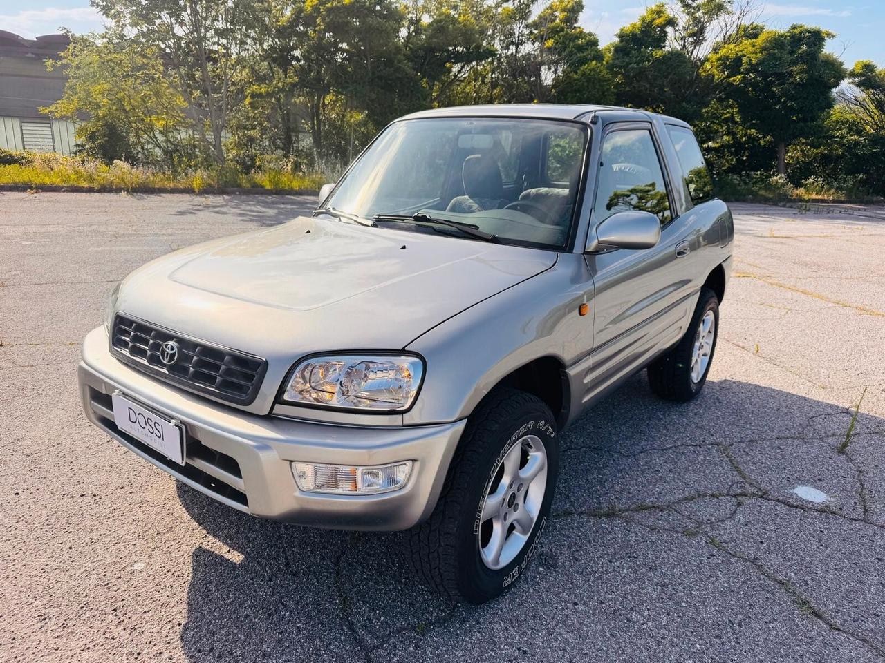 Toyota RAV 4 2.0i 16V cat 3 porte