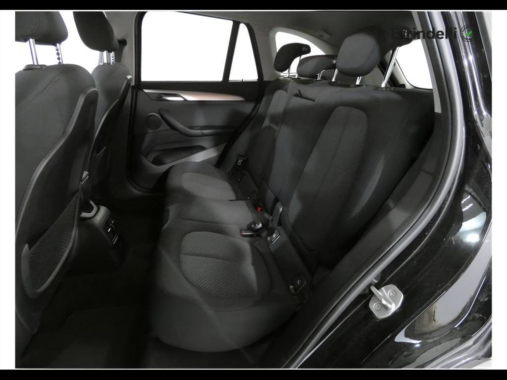 BMW X1 (F48) - X1 sDrive18d Business Advantage