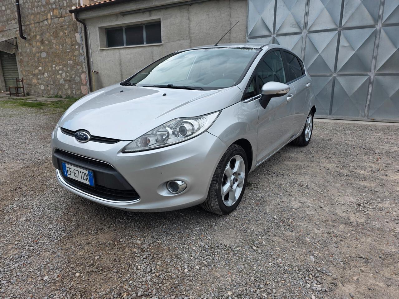 Ford Fiesta 1.2 82 CV 5 porte Titanium