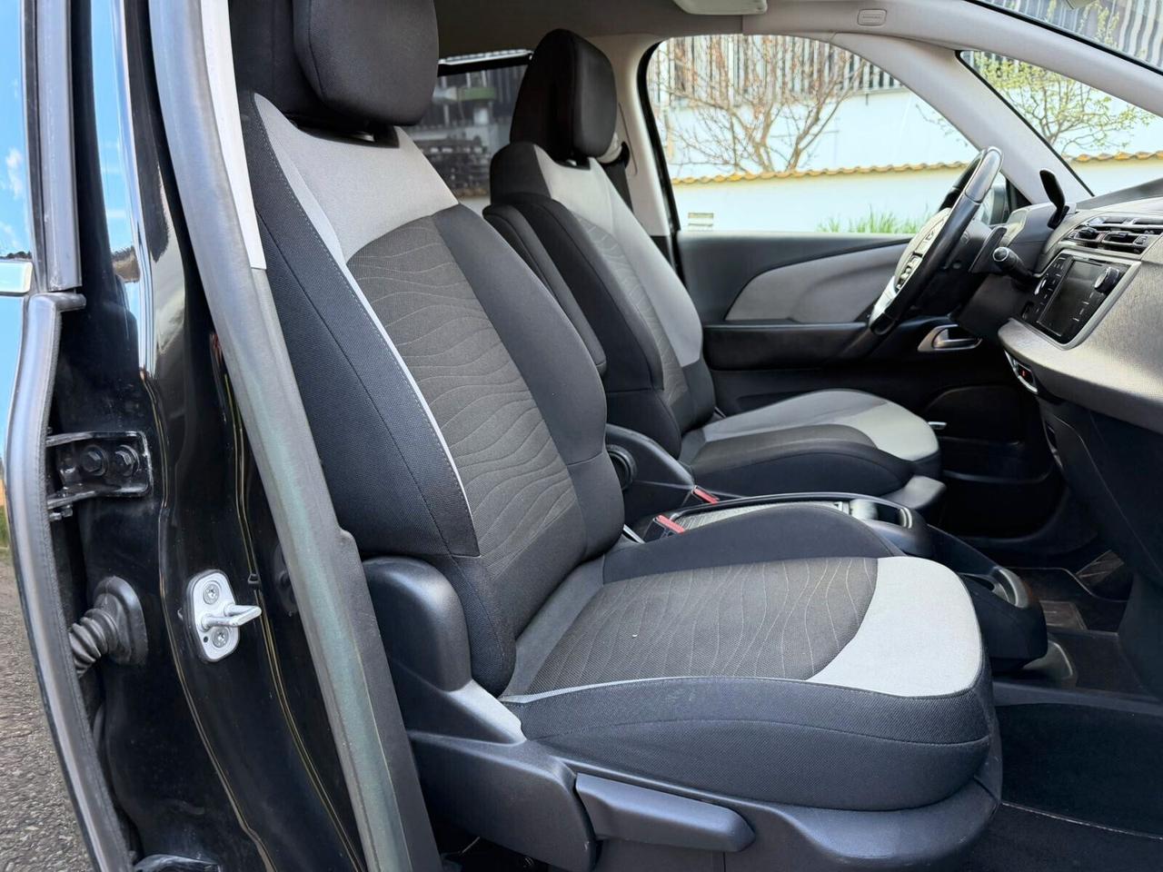 Citroen C4 Picasso 1.6 e-HDi 115 Exclusive