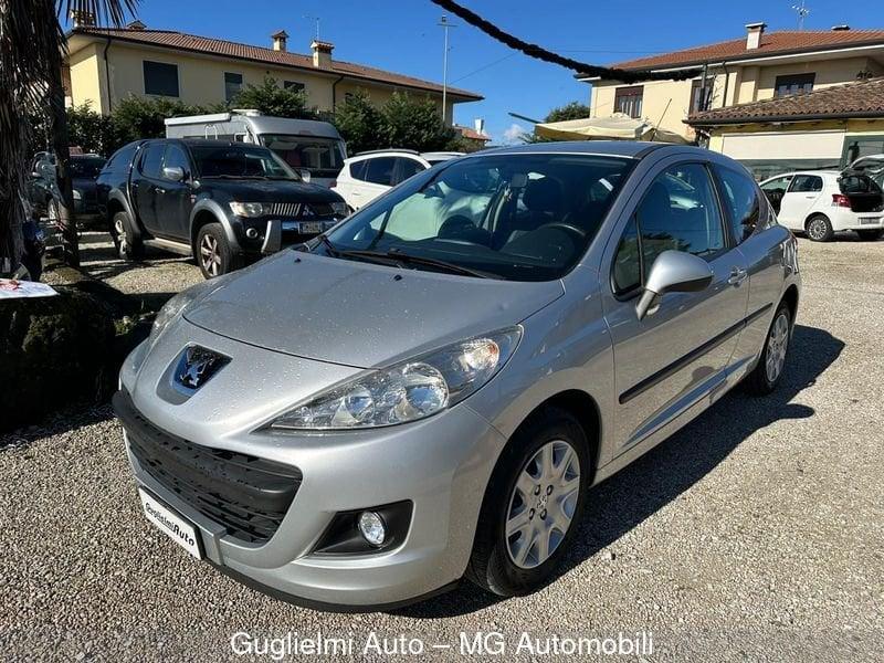 Peugeot 207 1.4 8V 75CV 3p. Active