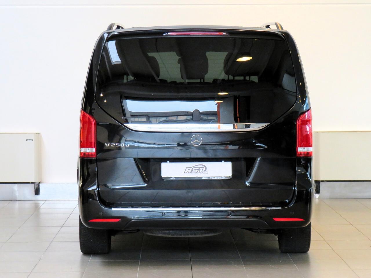 Mercedes-benz V 250 d Automatic 4Matic Premium Business Extralong