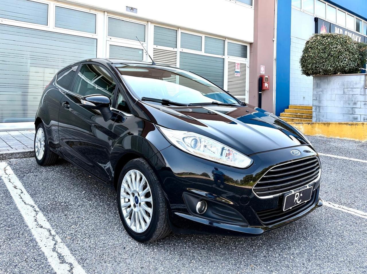 Ford Fiesta 1.4 GPL Titanium Neopatentati