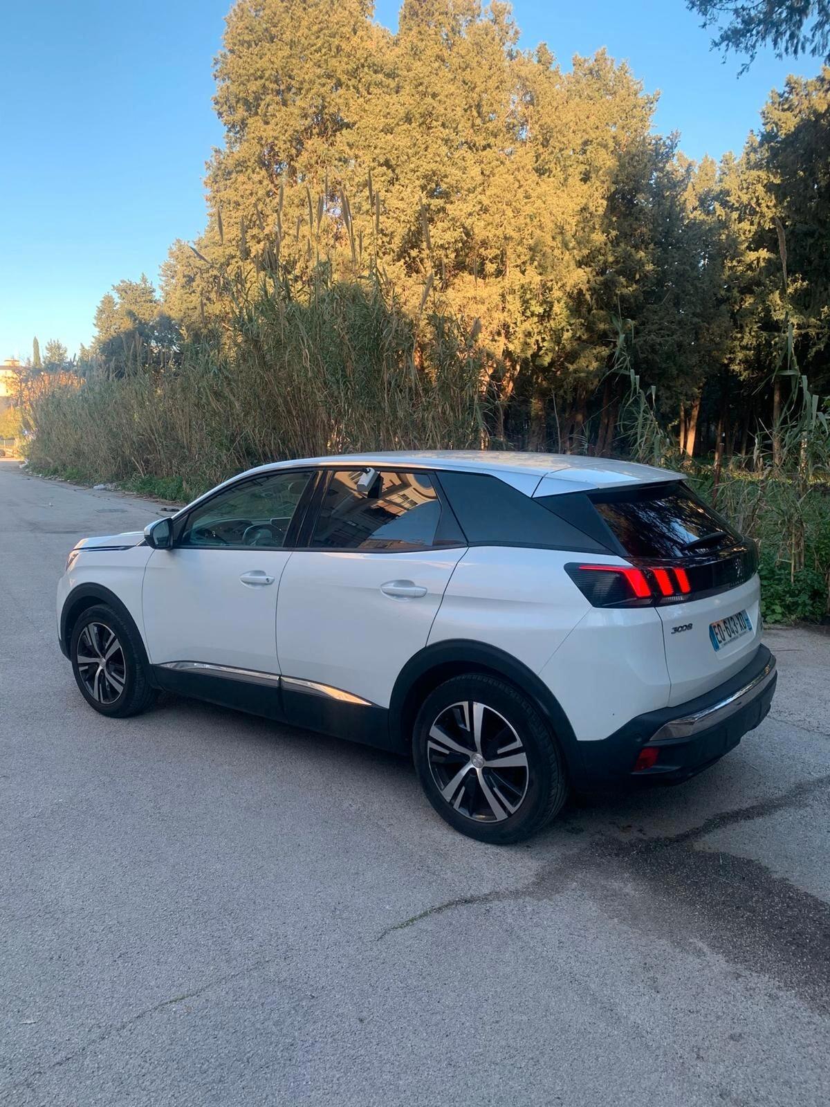 Peugeot 3008 BlueHDi 120 S&S Allure