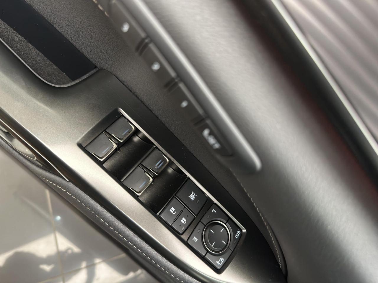 Lexus NX 450h+ 2.5 phev F-Sport 4wd e-cvt