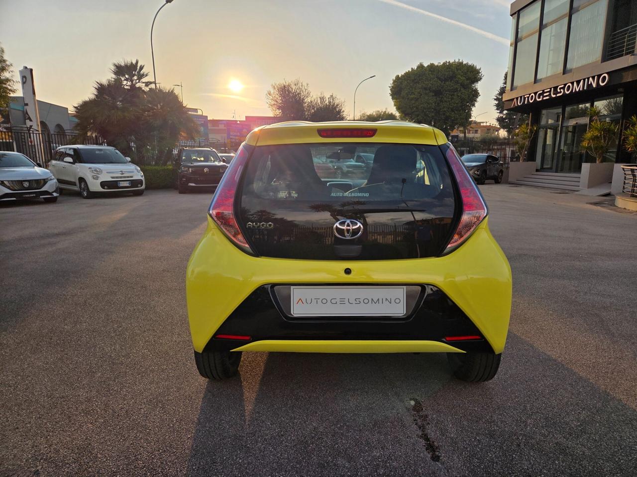 Toyota Aygo 1.0 VVT-i 69 CV 3 porte x-cool TSS