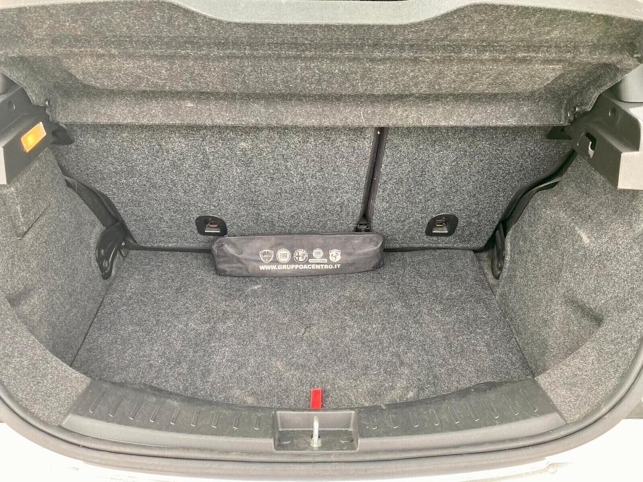 Lancia Ypsilon 1.3 MJT 16V 95 cv. 5 porte S&S Gold