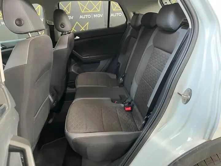 VOLKSWAGEN T-CROSS 1.0 TSI 5p ADVANCED