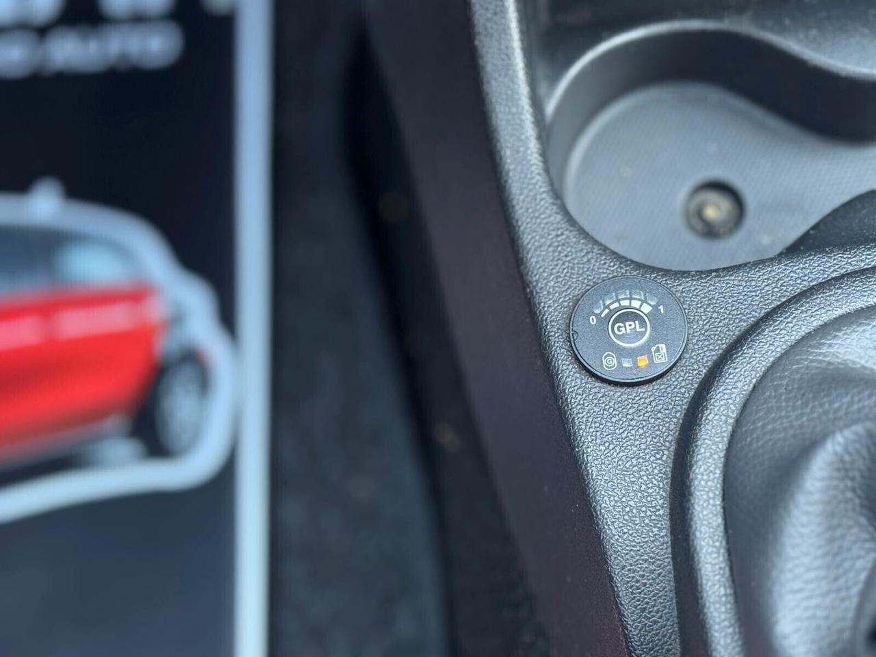 Dacia Sandero Stepway 1.6 GPL 85CV