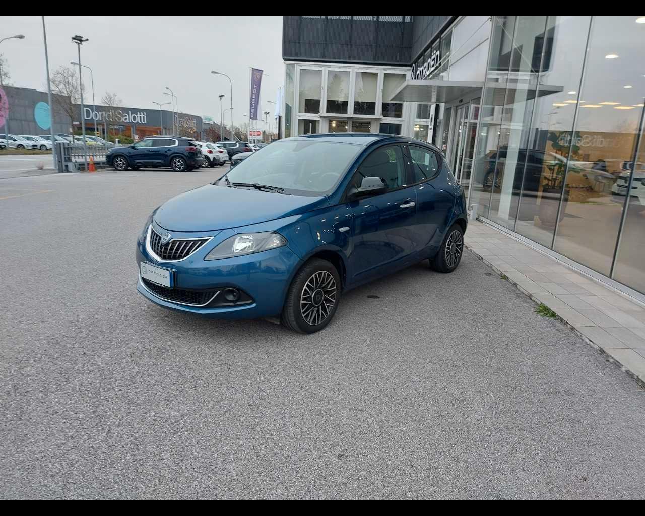 LANCIA Ypsilon 3ª serie - Ypsilon 1.0 FireFly 5 porte S&S Hybrid Gold