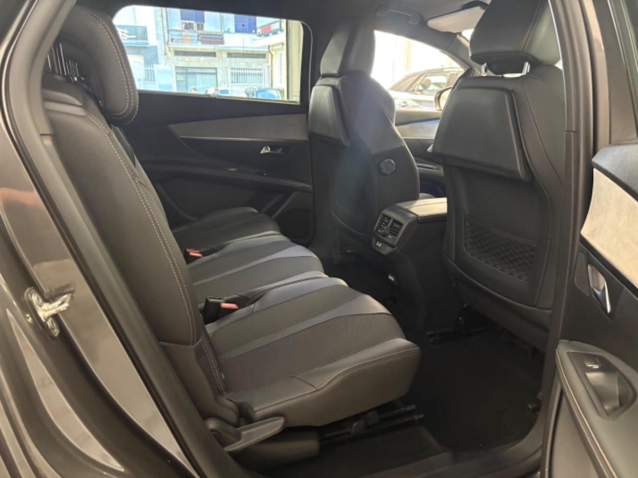 Peugeot 5008 5008 1.5 bluehdi GT s&s 130cv eat8 7 POSTI