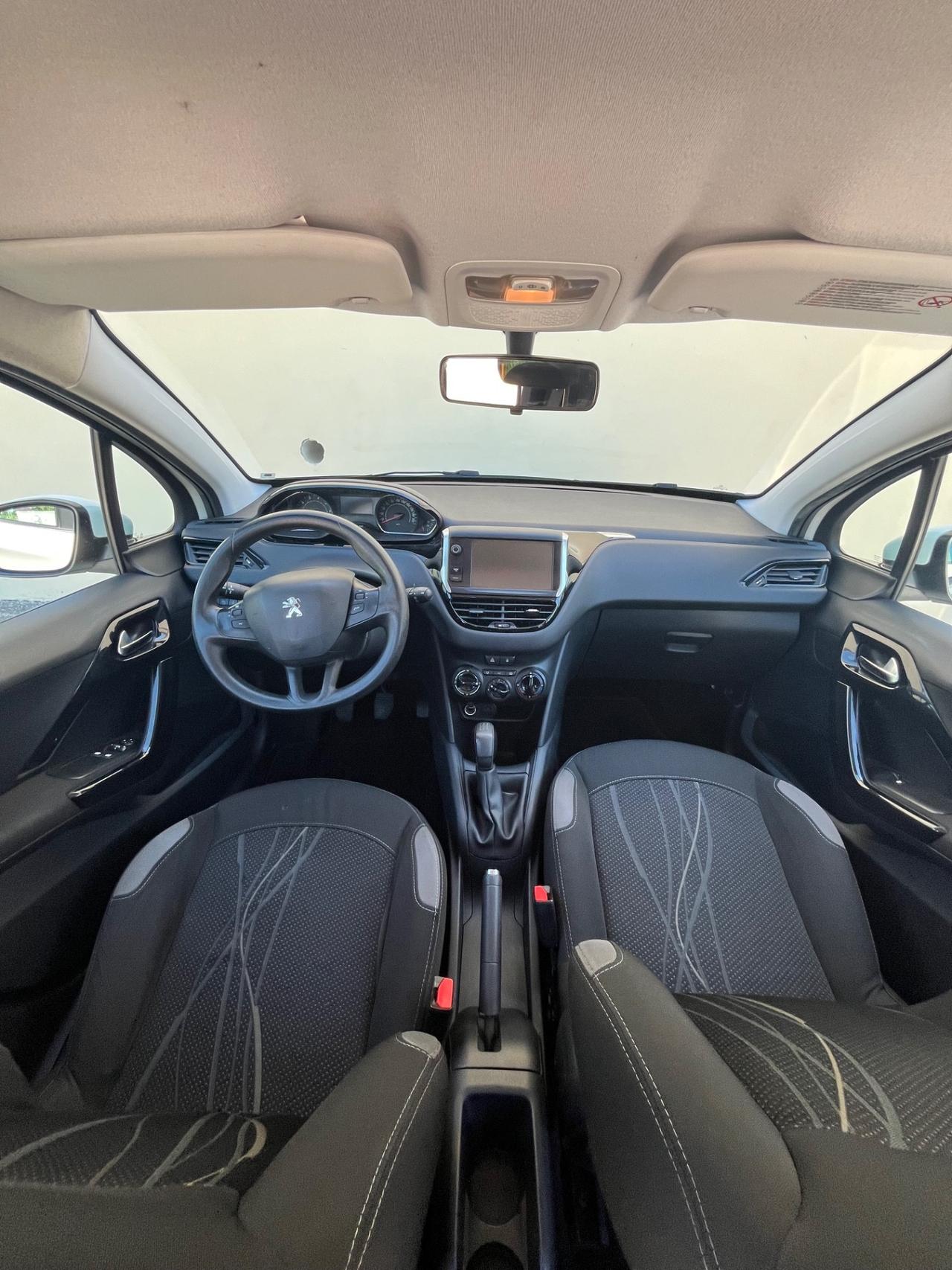 Peugeot 208 1.2 VTi 82 CV 5 porte Access