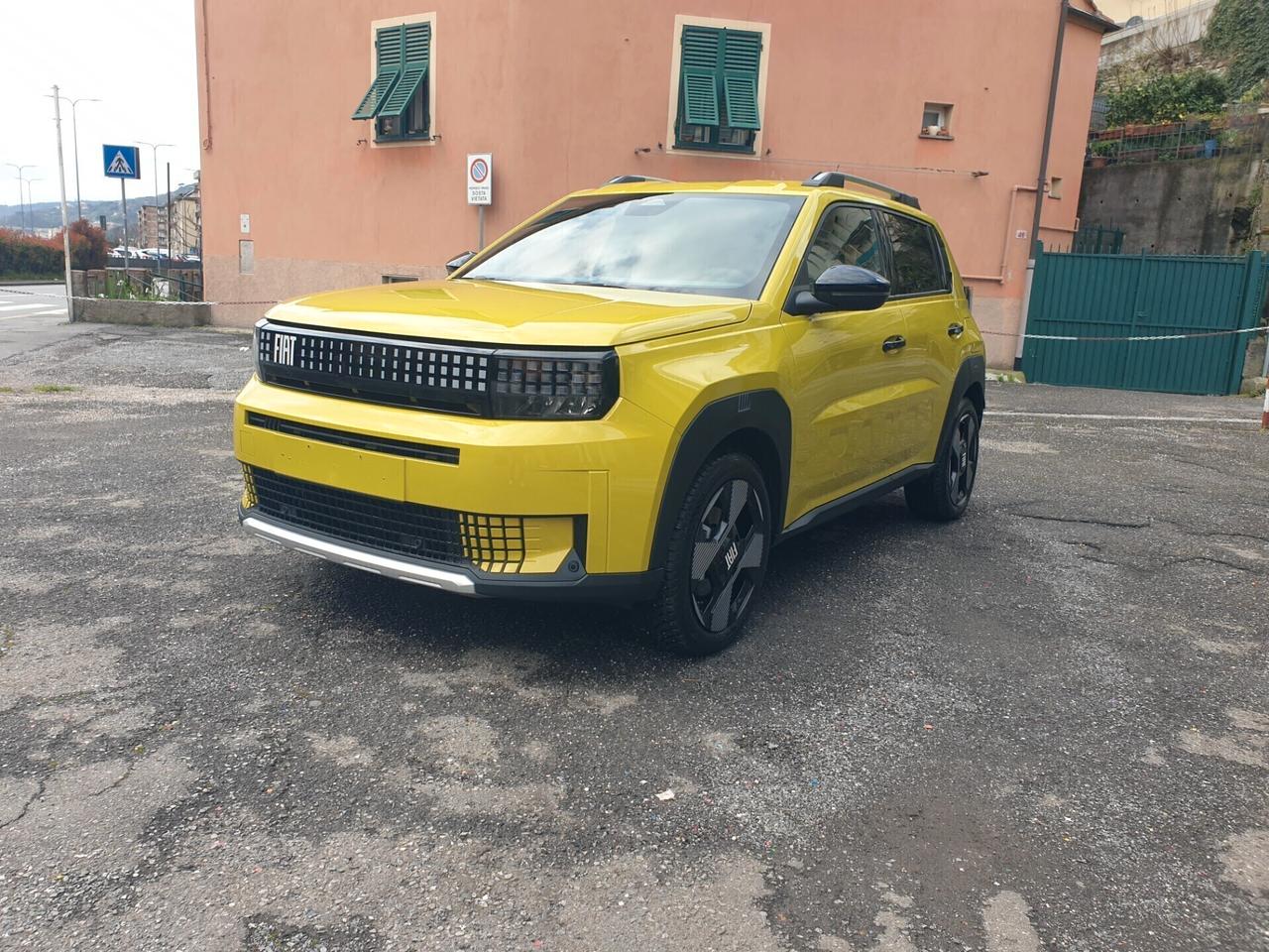 Fiat Grande Panda 1.2 Hybrid 110 CV S&S La Prima