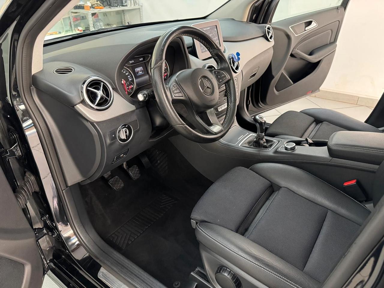 Mercedes-benz Classe B 180 d Premium 110/CV 2016