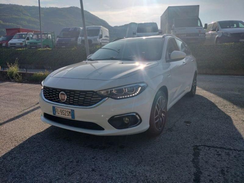 FIAT Tipo 1.3 Mjt S&S SW Lounge