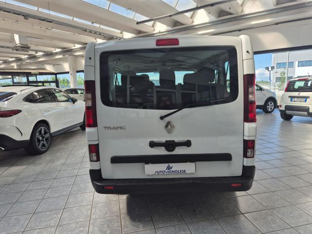 RENAULT Trafic BluedCi 110CV PC ZEN 9 POSTI-